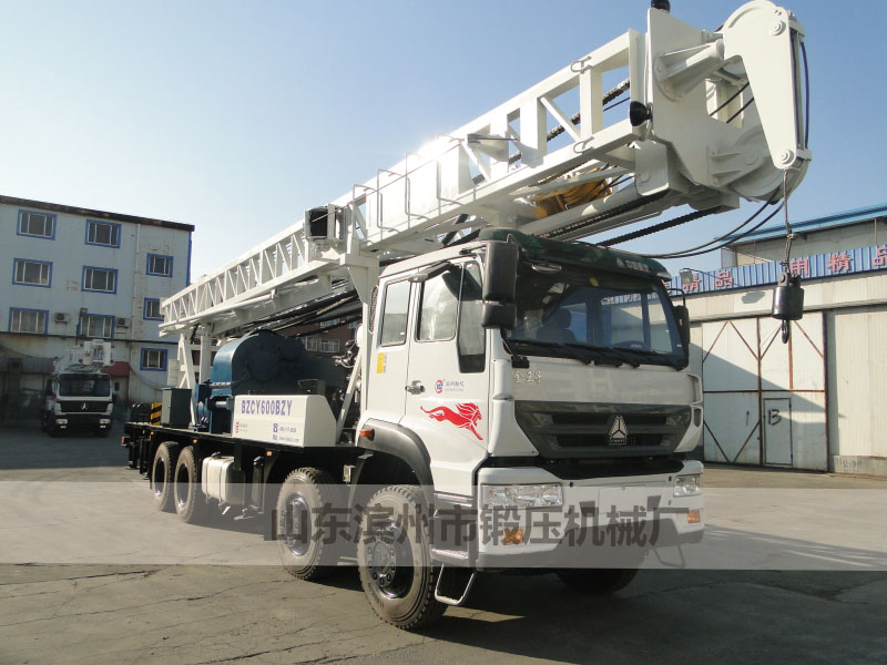 BZCY600CWY8×4IV車裝水井鉆機(jī)